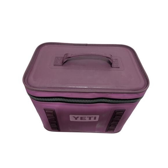 Yeti Hopper 18 Nordic Purple Brand New Retired Rare NWT - Picture 3 of 8